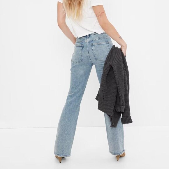 Gap - Mid Rise 90s Loose Flare Jeans 852777 | Size 30 Petite | Light Destroyed - Picture 10 of 17